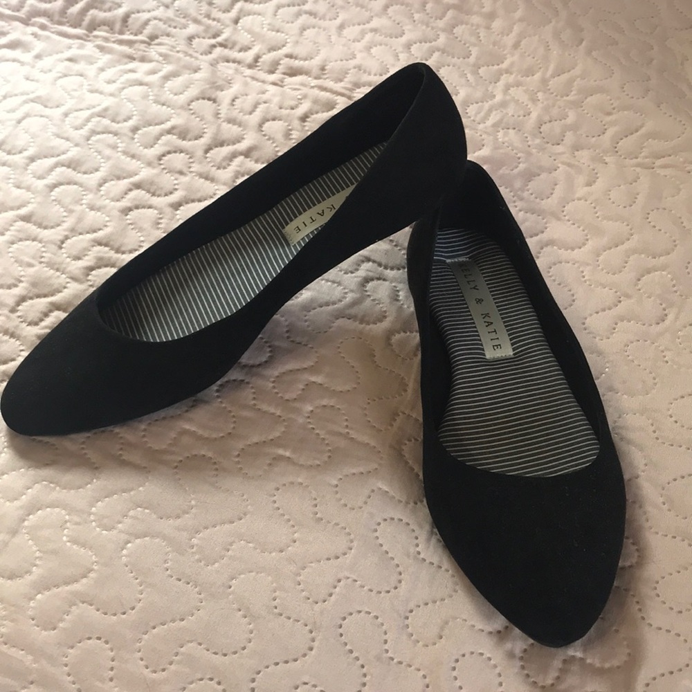 Kelly & Katie black flats
